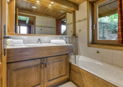 bathroom bathtub chalet luxury
