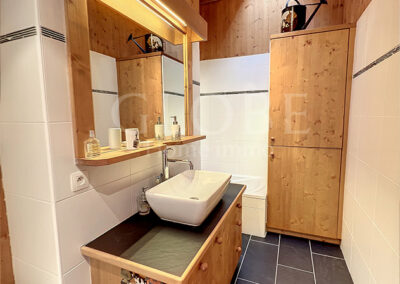 bathroom duplex apartment in Megeve