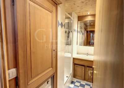 Salle de bain appartement 6 personnes en location a Megeve